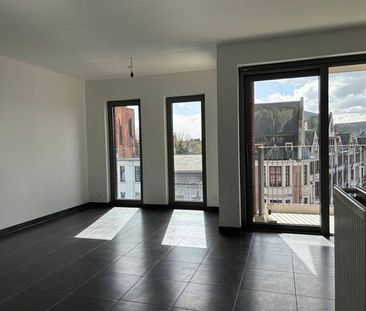 Appartement te huur - Photo 1