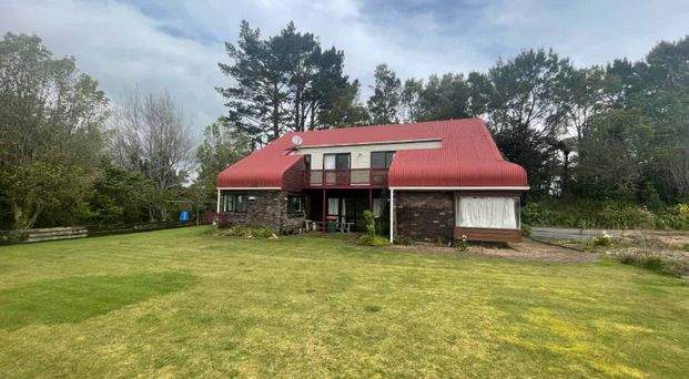 Large house - Photo 1