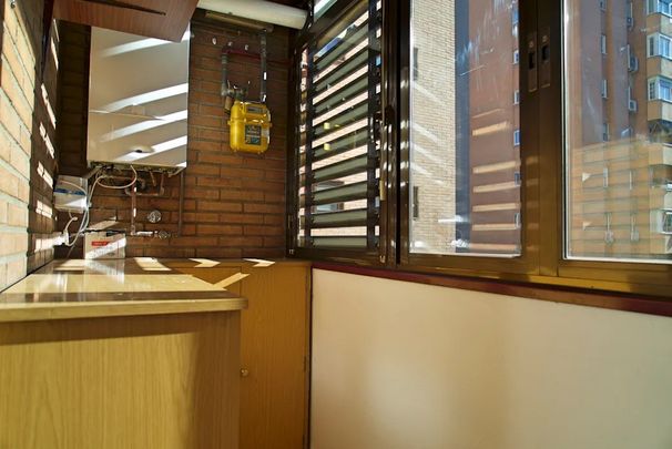 Calle de la Isla Malaita, Madrid, Community of Madrid 28035 - Photo 1