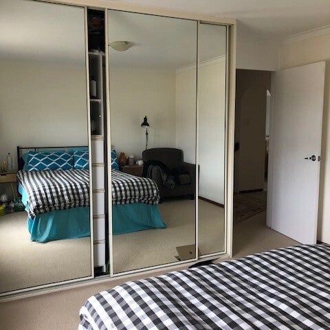 South Perth - Photo 1