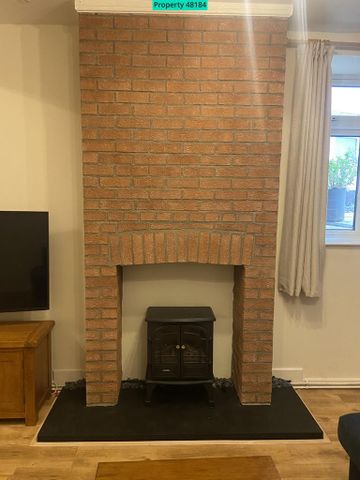 2 bedroom ground floor flat to rent - Photo 3