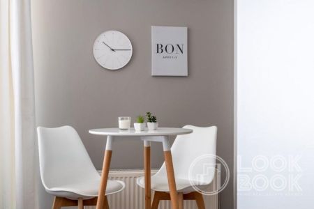 Διαμέρισμα για ενοικίαση Άνω Γλυφάδα (Γλυφάδα) - Photo 5