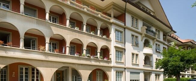 Attic apartment with a lot of charm - Photo 1