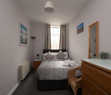 6 Belgravia House, 2a Belgravia Avenue, Belfast, BT9 7BJ - Photo 1