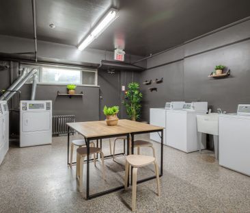 For Lease - 420 Eglinton Avenue Unit# 401, Toronto, Ontario - Photo 3