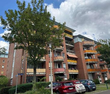 ***SCHÖNE 3 RAUMWOHNUG~TOLLE LAGE~AUFZUG~GROSSER BALKON*** - Foto 5