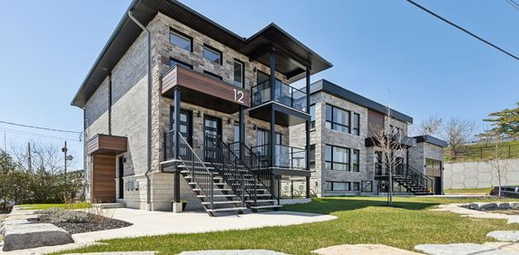 Magnifique Condo Moderne à Louer - Photo 2