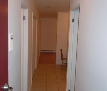 appartement 4½ tout inclus CÉGEP/UQAC - Photo 4