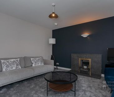 Room 5, 16 Robbs Road, Dundonald, BT16 2NA - Photo 4