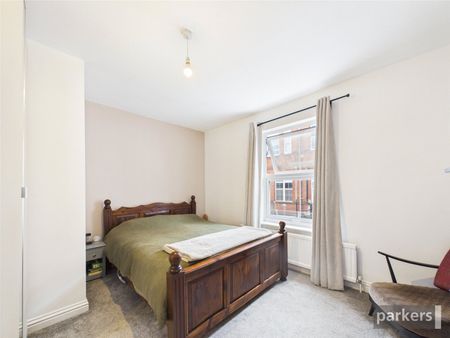 Swansea Road, Reading, Berkshire, RG1 - Photo 3
