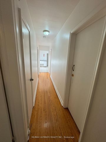 For Lease - 468 Ridelle Avenue Unit# Main, Toronto, Ontario - Photo 3