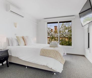 2 Bed, 1 Bath - Photo 6