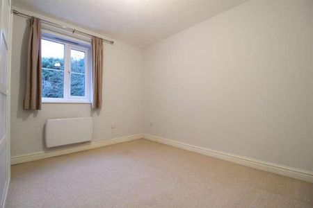 Charnwood House, Rembrandt Way, Reading, RG1 - Photo 4