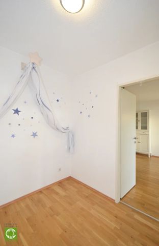 CHRISTOPH CHROMECEK IMMOBILIEN - PERCHTOLDSDORF - Ruhig gelegene Kleinwohnung mit Loggia! - Photo 3