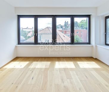 Výnimočný 4i byt 106m2 vo vile, terasa 35m2, krb, výhľad na hrad – Fotografia 6