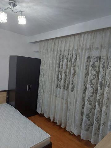 Apartament 3 camere de inchiriat, in zona Tomis Nord - Constanta - Fotografie 4