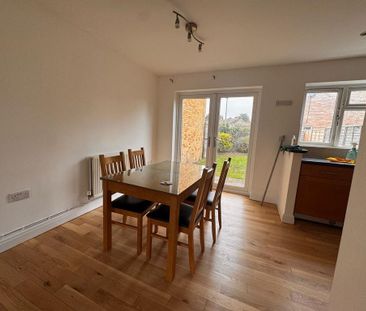 2 bedroom house to rent - Photo 3