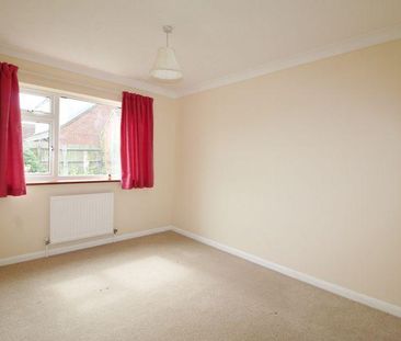 2 bedroom bungalow to rent - Photo 6