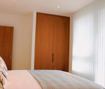 2 Beds 2 Baths - Photo 4