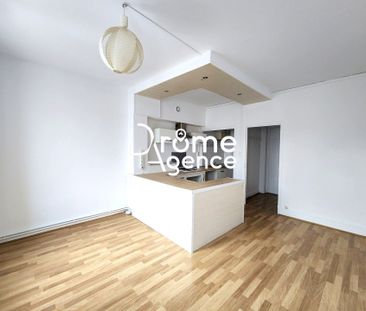 Location Appartement 3 pièces 67m² ST MARCEL LES VALENCE 26320 - Photo 3