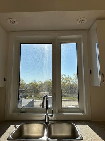 For Lease - 660 Colborne Street Unit# 32, Brantford, Ontario - Photo 4