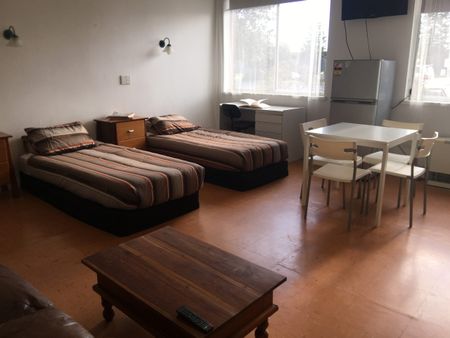 GORGEOUS STUDIO APARTMENT - Photo 3