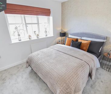 2 bedroom semi-detached house to rent - Photo 4