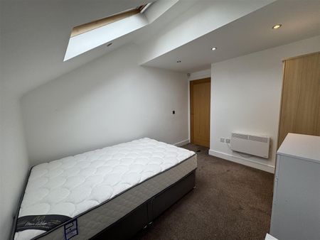 123-129 Lark Lane, Liverpool, Merseyside, L17 - Photo 5
