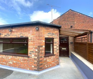 Main Street, Frodsham - Photo 4