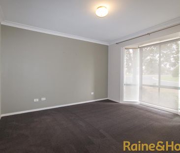 East Dubbo - Photo 5