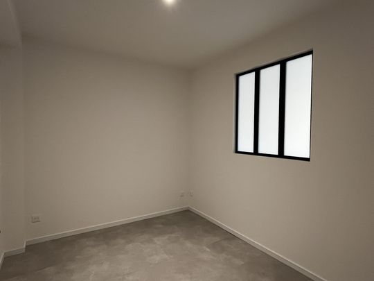 T2 AVEC BUREAU RENOVÉ - CENTRE TARARE - Photo 1