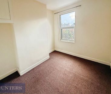 3 bedroom House To Let Total Size: 969 SQ FT - Photo 4