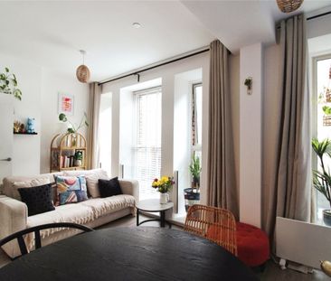 Alliance House, - Photo 1