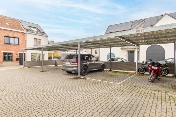 Ruim 1-slaapkamerappartement met terras te Ruisbroek - Photo 1