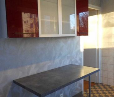 Location Maison 6 pièces 120m² BESANCON 25000 - Photo 2
