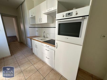 Location Appartement 2 pièces 49m² CHATEAUROUX 36000 - Photo 5