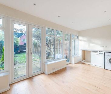 2 bedroom terraced house to rent - Photo 5