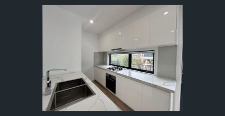 Bright and spacious townhouse located in the vibrant area Doncaster - Photo 5