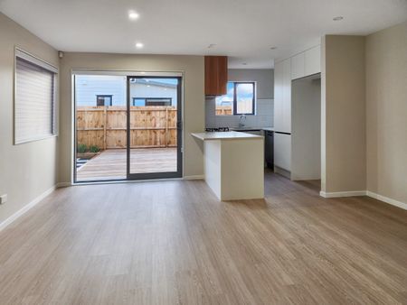 Takanini - New Build 3 bedroom Townhouse - Photo 2