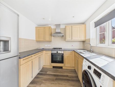 4 bedroom townhouse to rent - Photo 4