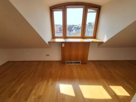 Maisonette neben Kunstuni im Dachgeschoß - Foto 3