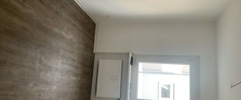 Top renovierte 2,5-Zimmer-Wohnung mit Balkon in ruhiger Lage - Photo 1