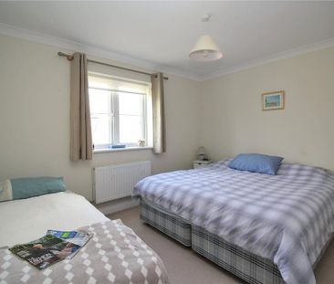 4 bedroom detached house to rent - Photo 5