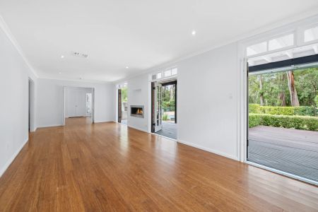 Spacious Family Home in Prime Pymble Location - Photo 5
