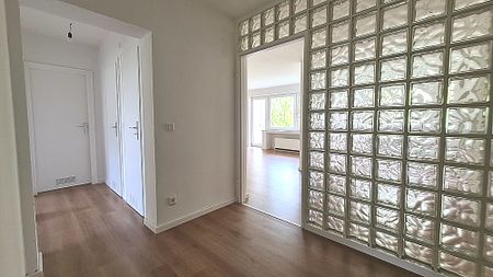 Schönes Wohnen, in Duisburg 3,5-Zimmer-Wohnung mit Balkon, lichtdurchflutete Räume, Bad mit Dusche - Foto 5