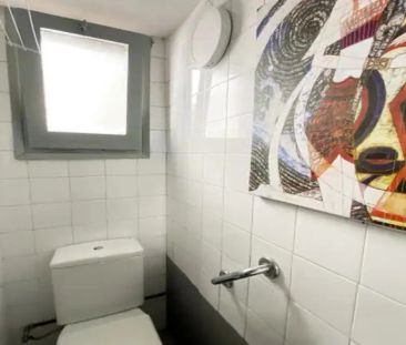 Room in a shared 8-bedroom apartment for rent in el Fort Pienc. - Photo 3