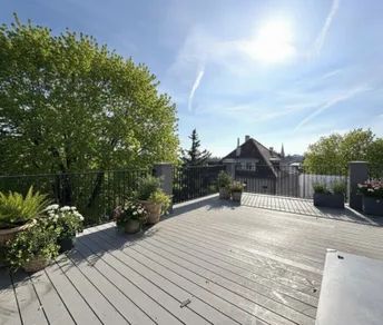 ***TRAUMTERRASSE - Großzügige 2-Zimmer-Wohnung in Top-Lage des 19. Bezirks - Nähe Kahlenberg*** - Photo 1
