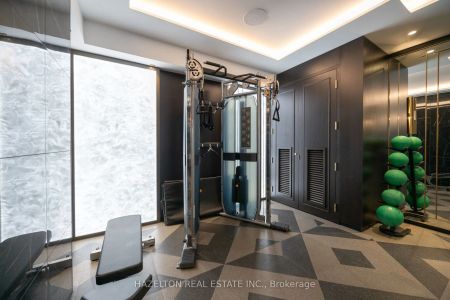 455 Wellington Street W #301 - Photo 5