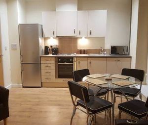 2 Bedrooms Flat to rent in London Rd, Maidstone ME16 | £ 720 - Photo 1