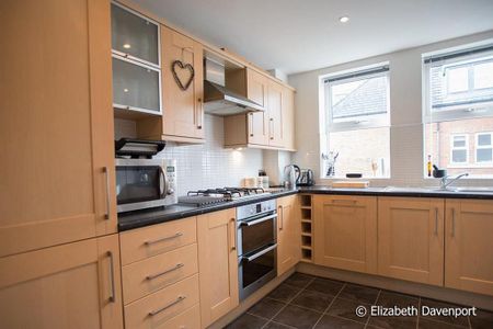 2 bedroom apartment to rent - Photo 2